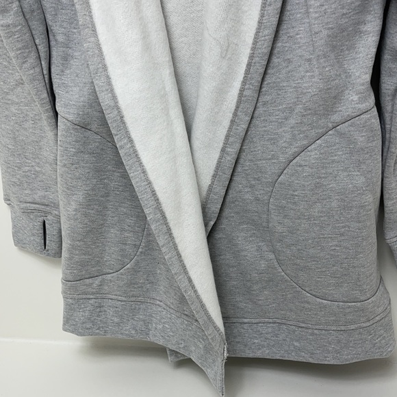 NWT Active Life Heathered gray open front hooded sweatshirt - Picture 4 of 6